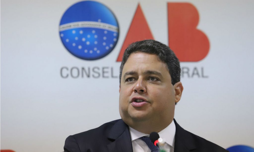 Paes volta a defender a candidatura de Santa Cruz no Rio: ‘Nosso governador’
