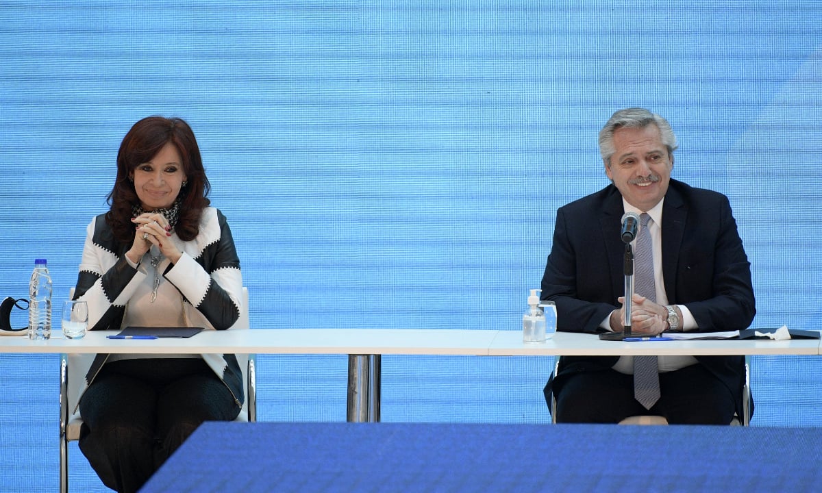 Presidente argentino, Alberto Fernandez, e sua vice, Cristina Kirchner. Foto: AFP.  
