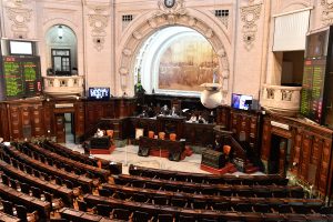 Câmara do Rio nega abertura de impeachment contra Crivella
