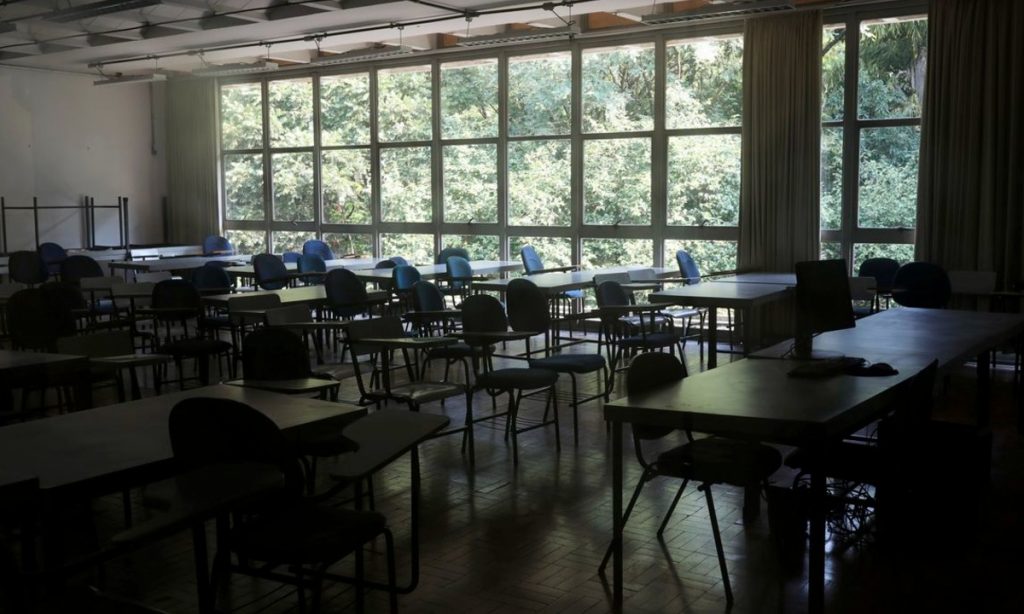 SP: 75% dos eleitores da capital são contra volta às aulas, aponta pesquisa