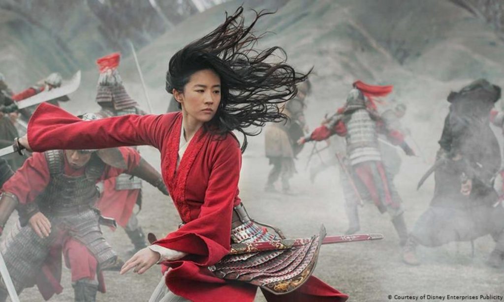 Disney é criticada por filmar Mulan em região chinesa palco de abuso