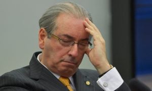 Presidente do STF suspende decisão que tornava Cunha elegível