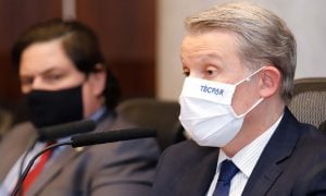 Paraná estima vacina russa no começo de 2021 casos testes sejam positivos