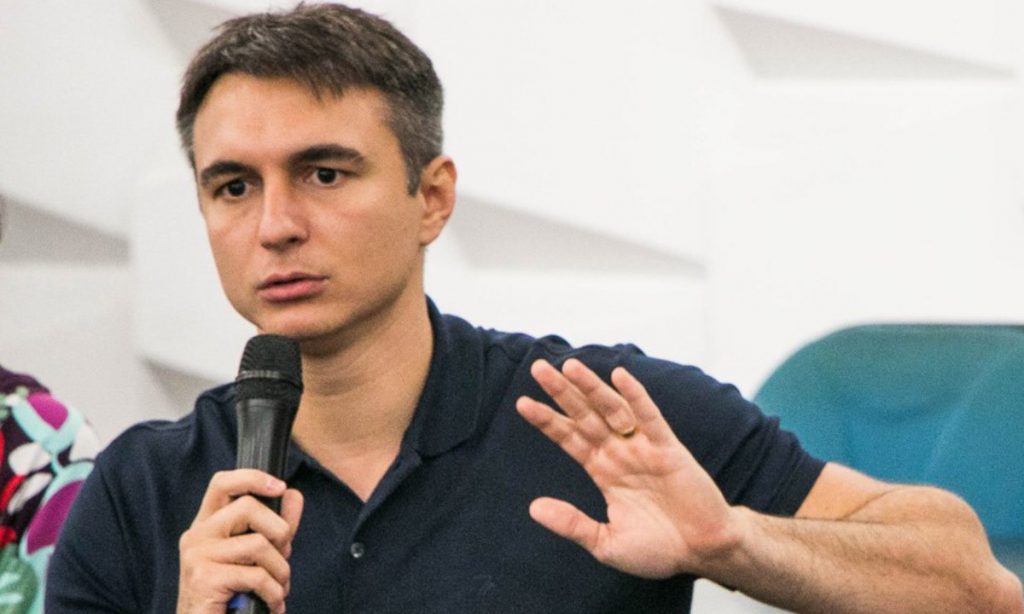 Prisão domiciliar é revogada e ex-secretário estadual de Educação do Rio vai para penitenciária