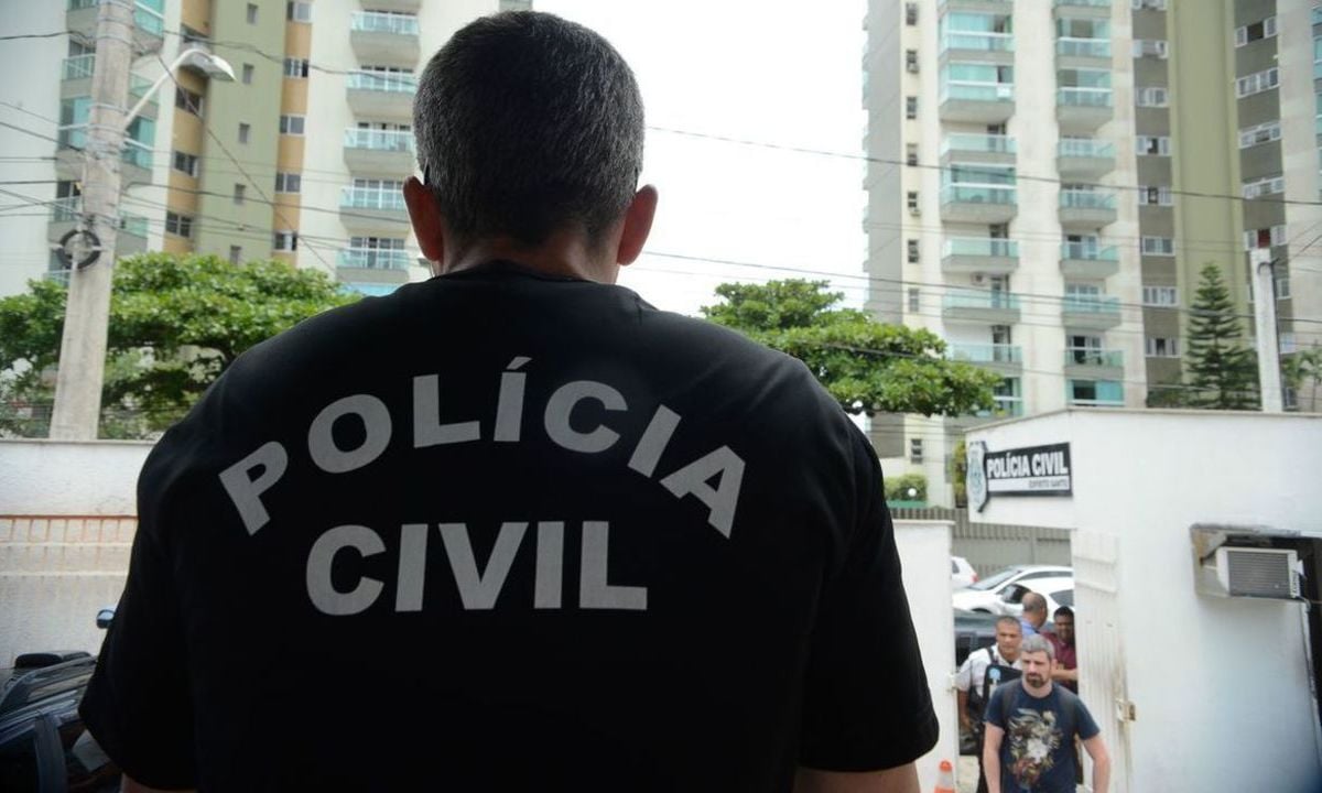 Operação cumpre mandados contra acusados de apologia ao nazismo