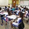 Aprovação automática: Como estados e municípios aumentam as notas do Ideb sem melhorar a qualidade da educação