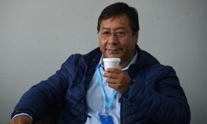 Bolívia: Arce diz que renegociará contratos de gás com Brasil