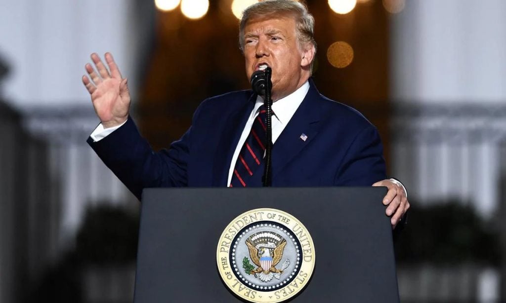 Trump chama Kamala Harris de ‘monstro’