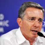 Após anulação de condenação, ex-presidente colombiano Uribe anuncia candidatura ao Senado