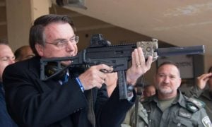 Exportações de armas crescem mais de 30% sob Bolsonaro, diz relatório britânico