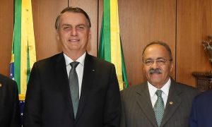 Não tenho a ver com essa corrupção, diz Bolsonaro sobre dinheiro na cueca de aliado