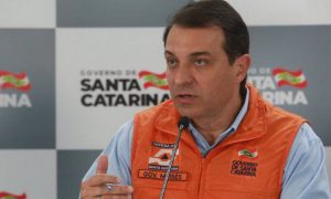 Tribunal aprova pedido de impeachment contra governador de Santa Catarina