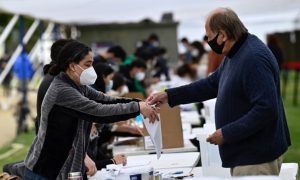 Começa votação no Chile para o plebiscito constitucional