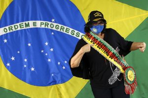 Damares Alves: 'Corrupto não vai colocar o dedo neste programa'