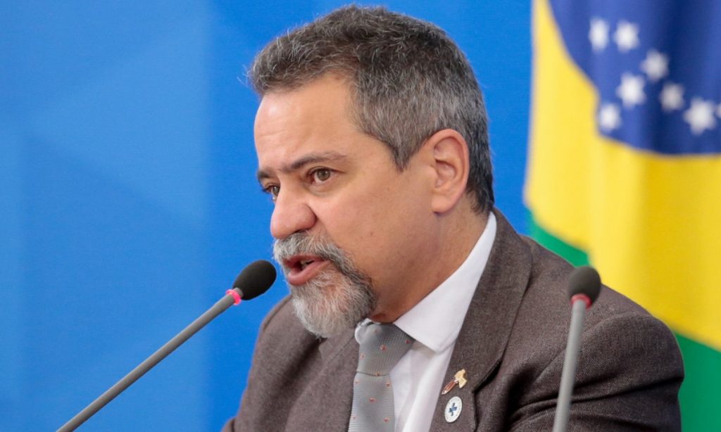 Governo demorou mais de um mês para definir quem responderia carta da Pfizer