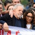 Lula assina manifesto em defesa da Democracia