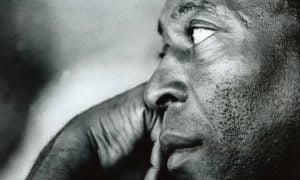 Editorial: Como símbolo do Brasil, Pelé é perfeito