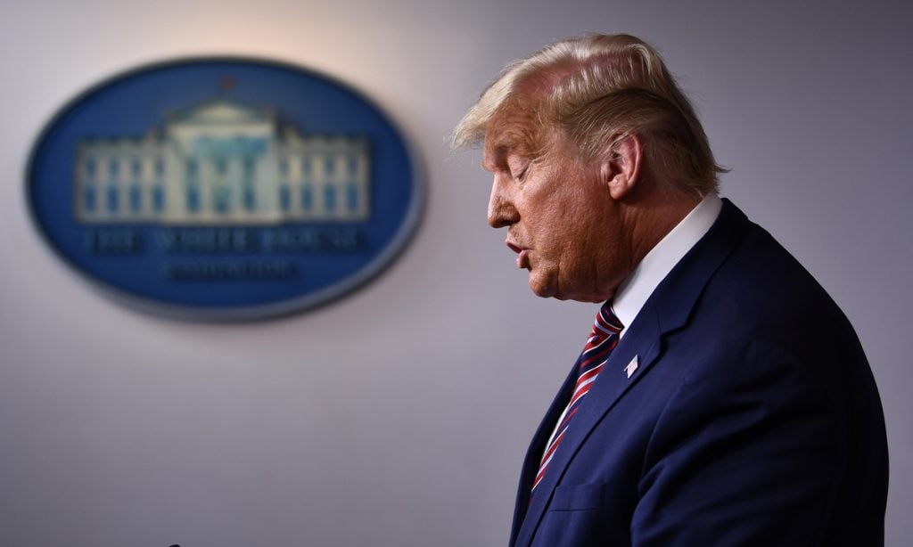 Sem apresentar provas, Trump novamente se diz vítima de ‘fraude’ nas eleições