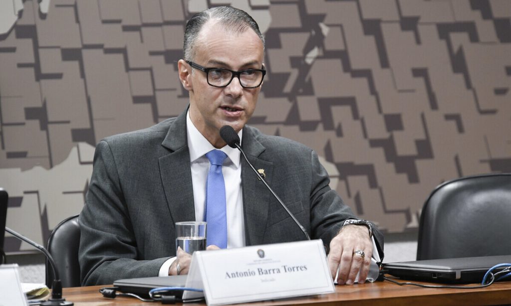 PSOL e Rede pedem convocação do presidente da Anvisa ao Congresso