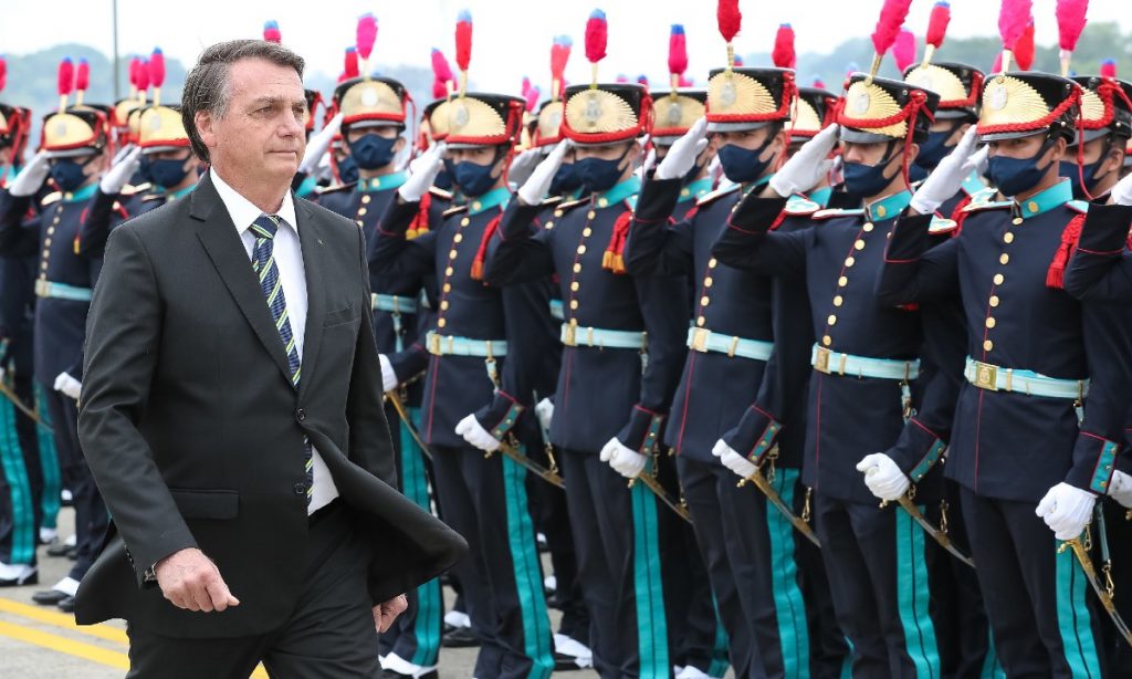 Eleição pode marcar enfraquecimento do bolsonarismo e cansaço da polarização