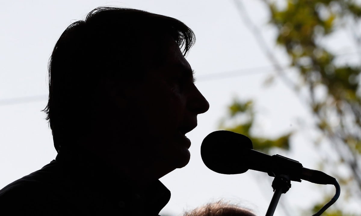 Editorial – Midas pelo avesso: Bolsonaro prejudica quem apoia