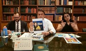 Orlando Silva e Joice Hasselmann vão à Justiça contra 'horário eleitoral' de Bolsonaro em lives