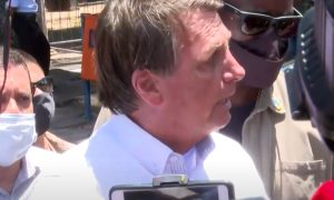 Bolsonaro: 'Como é bom estar à frente de uma nação que é mais de 90% cristã'
