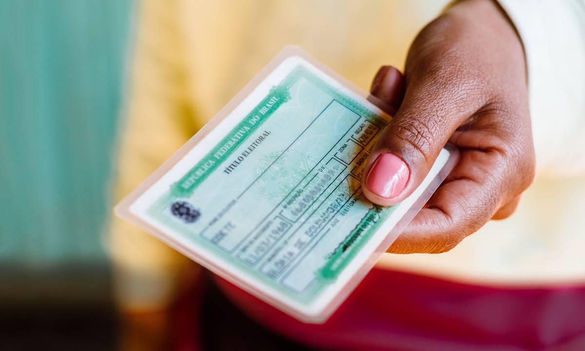 Estudo associa voto na ultradireita à infelicidade