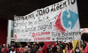 MPF abre inquérito sobre medidas contra racismo em supermercados, shoppings e bancos