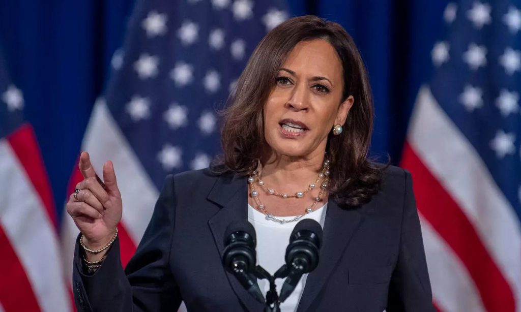 Mulher, negra, filha de imigrantes: Kamala Harris entra para a história ao ser eleita vice de Biden