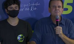 Paes discursa como prefeito eleito: 'É a vitória da política'