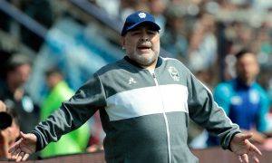 Laudo preliminar de autópsia indica que Maradona sofreu infarto enquanto dormia