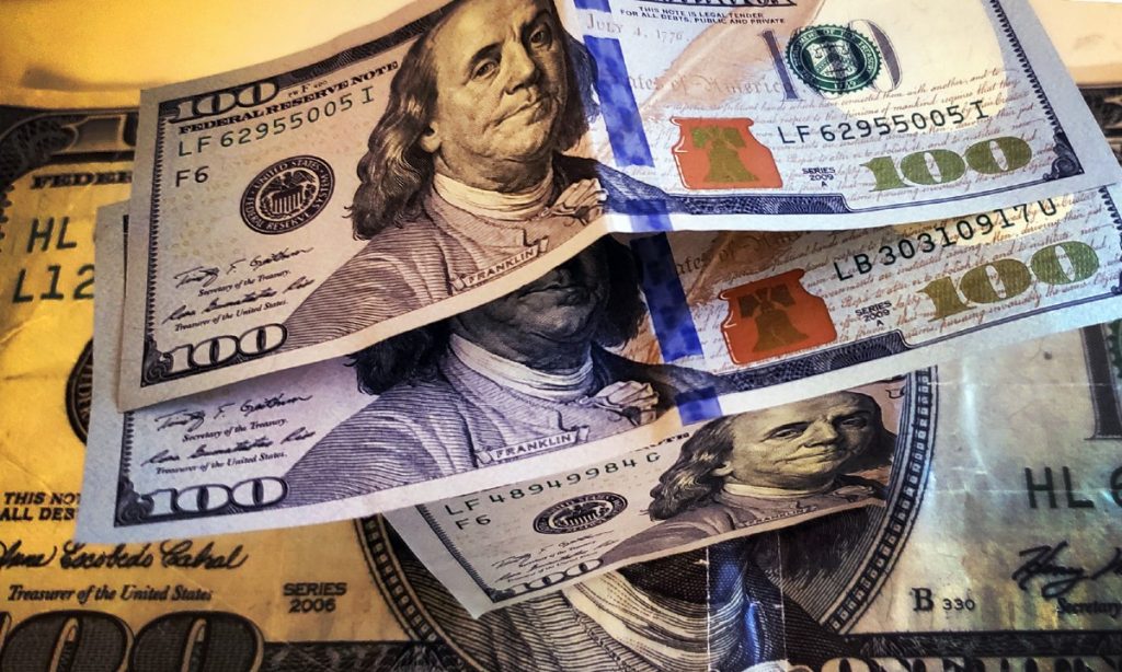 Com a grana do Estado, turma do mercado corre para títulos de alto risco
