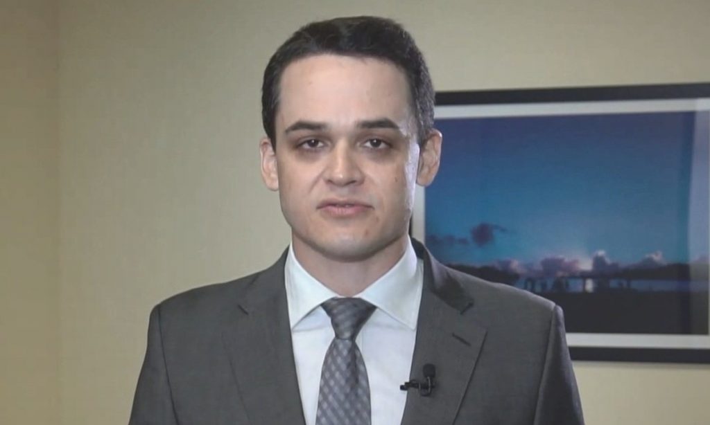 Delegado Pazolini é eleito prefeito de Vitória