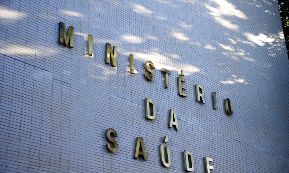 Investigados na CPI da Covid estiveram ao menos 71 vezes no Ministério, diz jornal