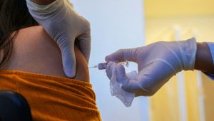 Israel inicia testes clínicos para vacina contra a covid-19