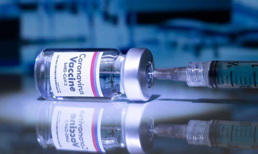 Fiocruz vai submeter etapas de produção da vacina de Oxford à Anvisa