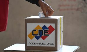 Eleições na Venezuela têm 'boa participação', com oposição e observação internacional