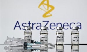 Covid-19: Reino Unido aprova utilização da vacina AstraZeneca