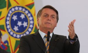 Twitter diz que post de Bolsonaro sobre ‘tratamento precoce’ é ‘enganoso’
