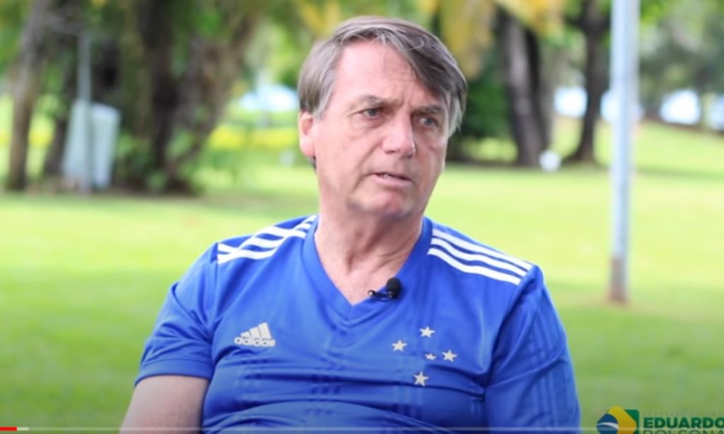 “A pressa para a vacina não se justifica”, diz Bolsonaro