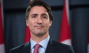 Rússia anuncia sanções contra o Canadá e proíbe entrada de Trudeau