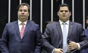Marco Aurélio vota contra reeleição de Maia e Alcolumbre