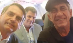 Eleitor de Bolsonaro, Fagner dispara contra o presidente: 'Atuação ridícula'