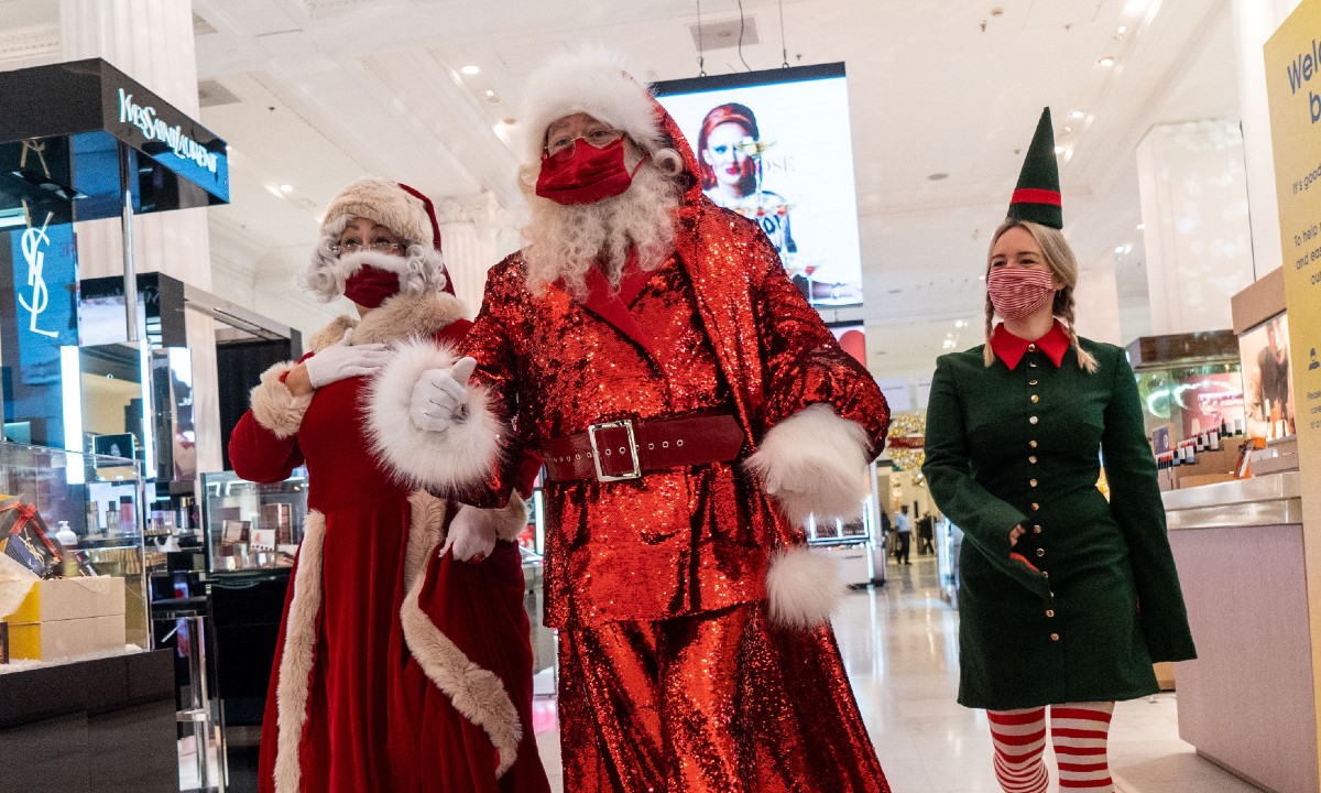 Festas de fim de ano devem ter no máximo 10 pessoas, recomenda comitê paulista