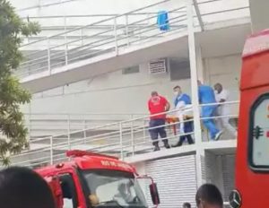 Incêndio em São Gonçalo, no Rio, deixa um morto e três feridos