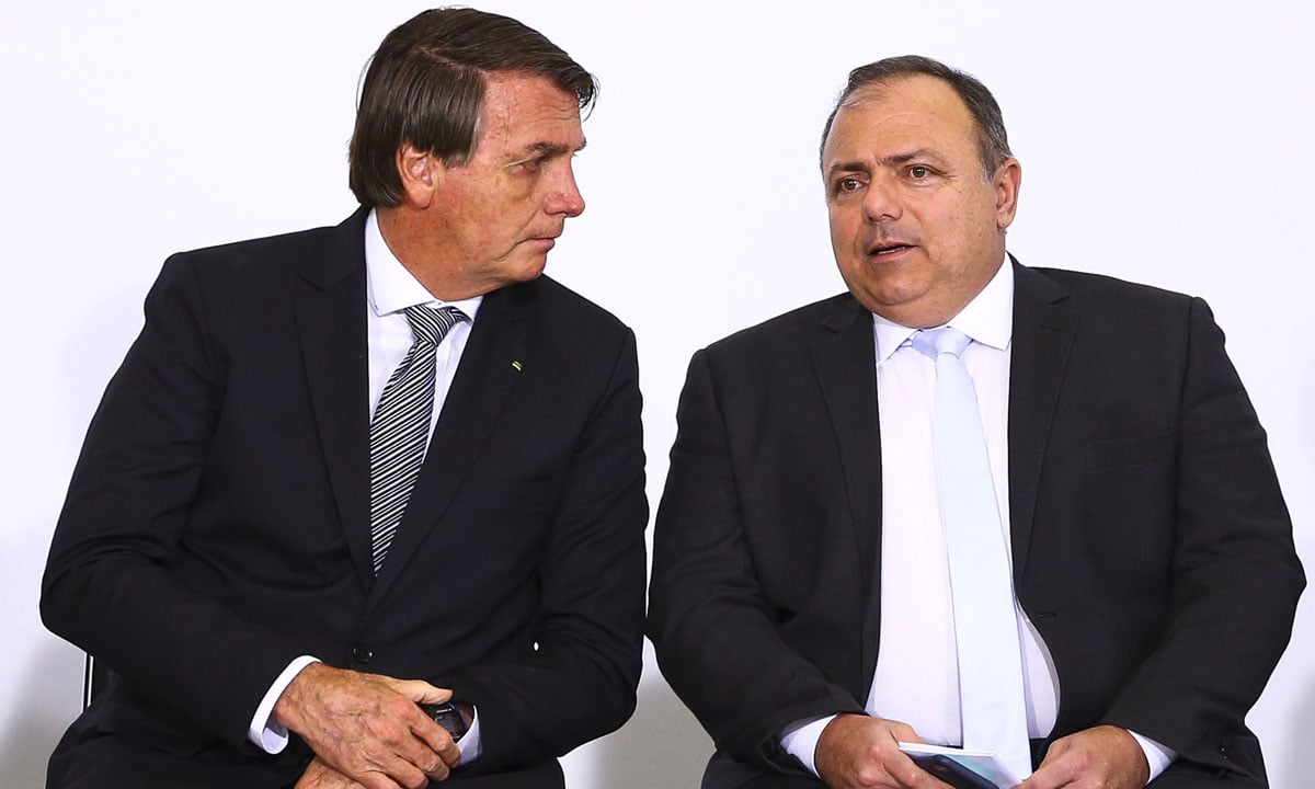 Jair Bolsonaro e Eduardo Pazuello. Foto: Marcelo Camargo/Agência Brasil 