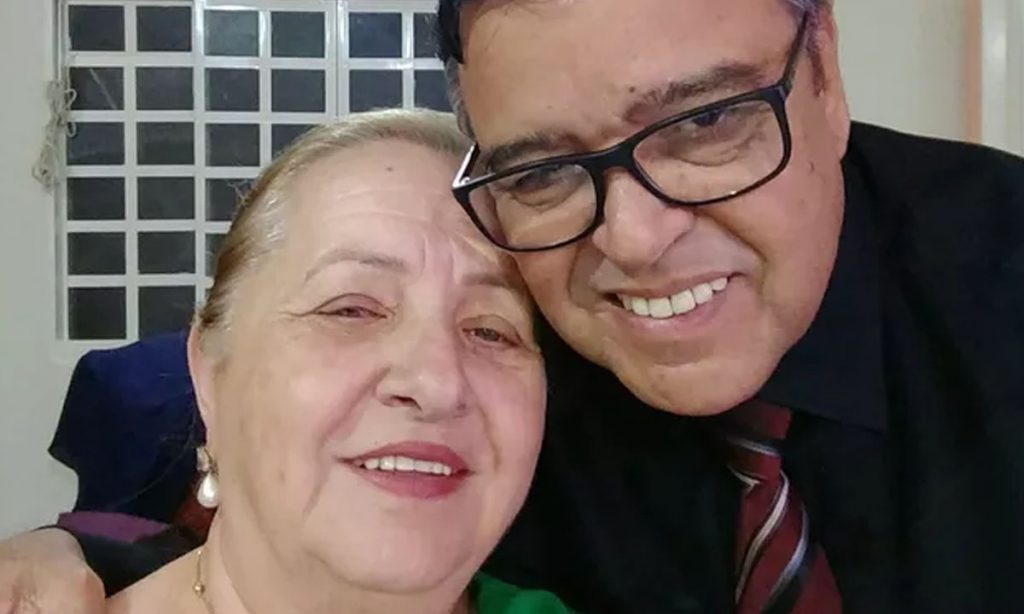‘A mulher da minha vida’: ex-secretário de Saúde que priorizou a esposa em vacinação terá de pagar 50 mil reais