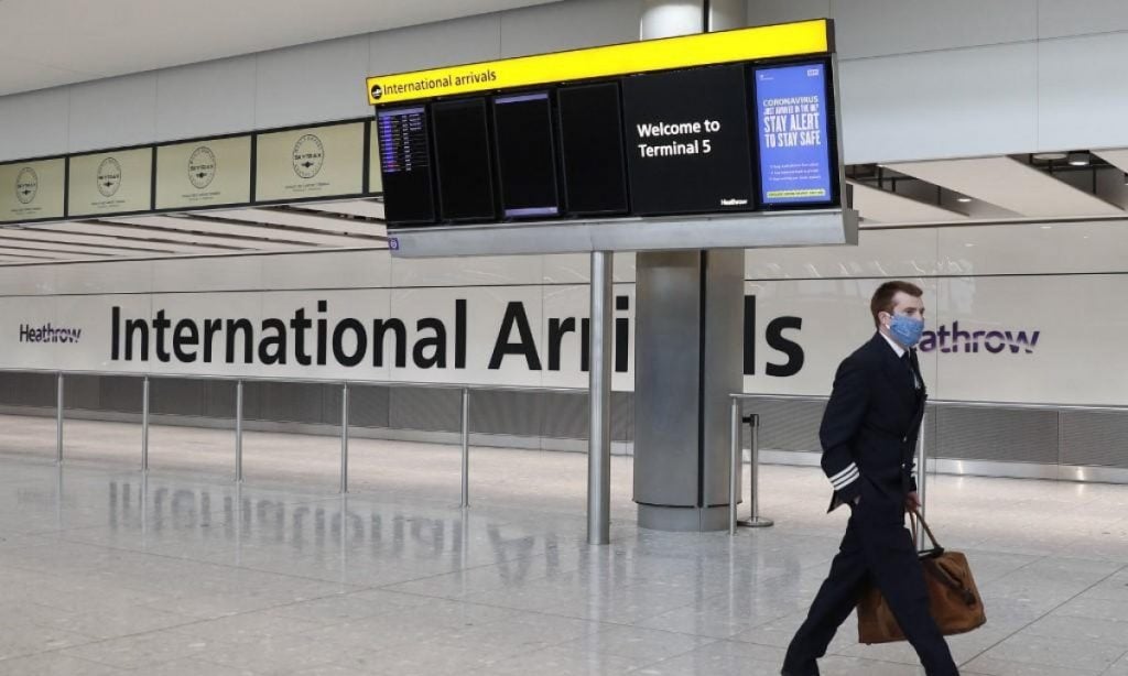 Reino Unido decide barrar viajantes do Brasil