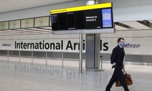 Reino Unido decide barrar viajantes do Brasil